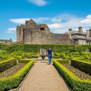 In The Steps Of Great Men - Day Tour